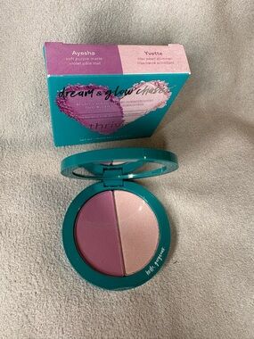 thrive causemetics Dream & Glow Chaser Duo Blush + Highlighter - Purple/Pink